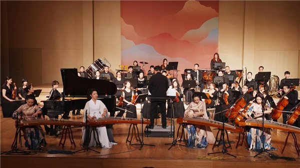 亚洲国际交响乐团《平安中国》交响音乐会